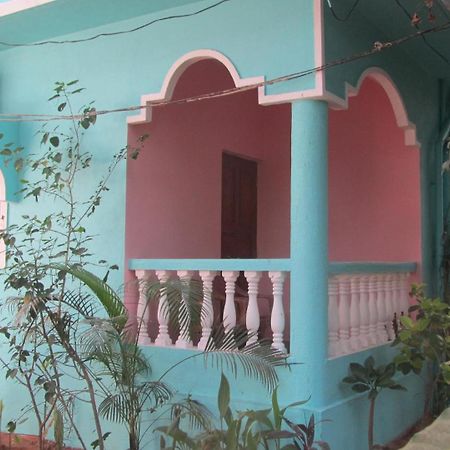 Fraddie Guest House Calangute Kültér fotó
